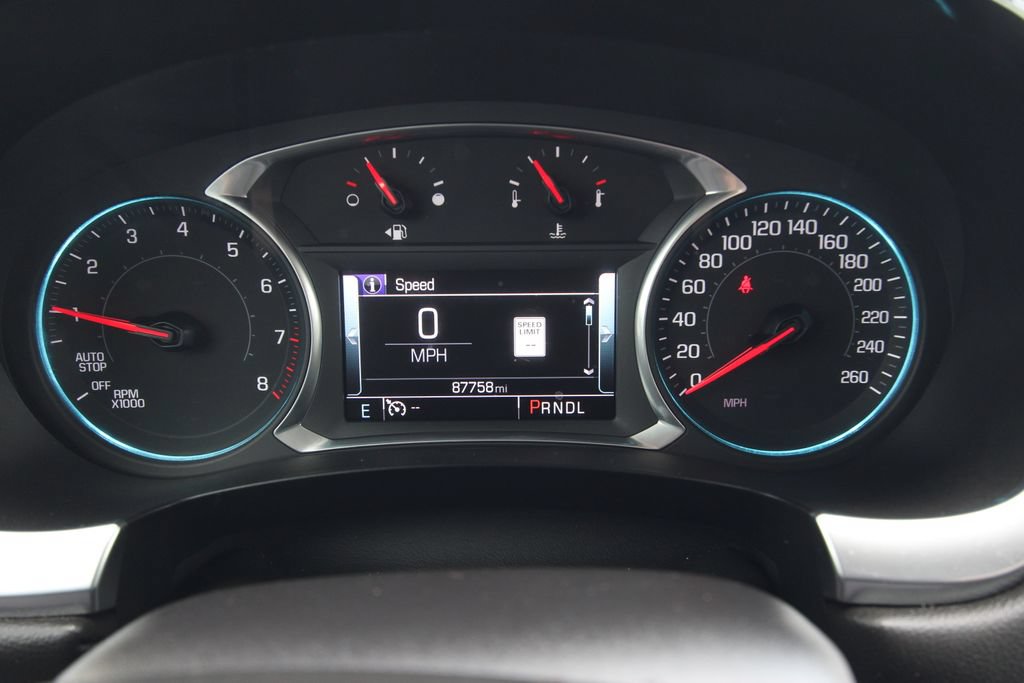 Used 2019 Chevrolet Traverse LT w/ LPO, Blackout Package AWD/4WD image 44