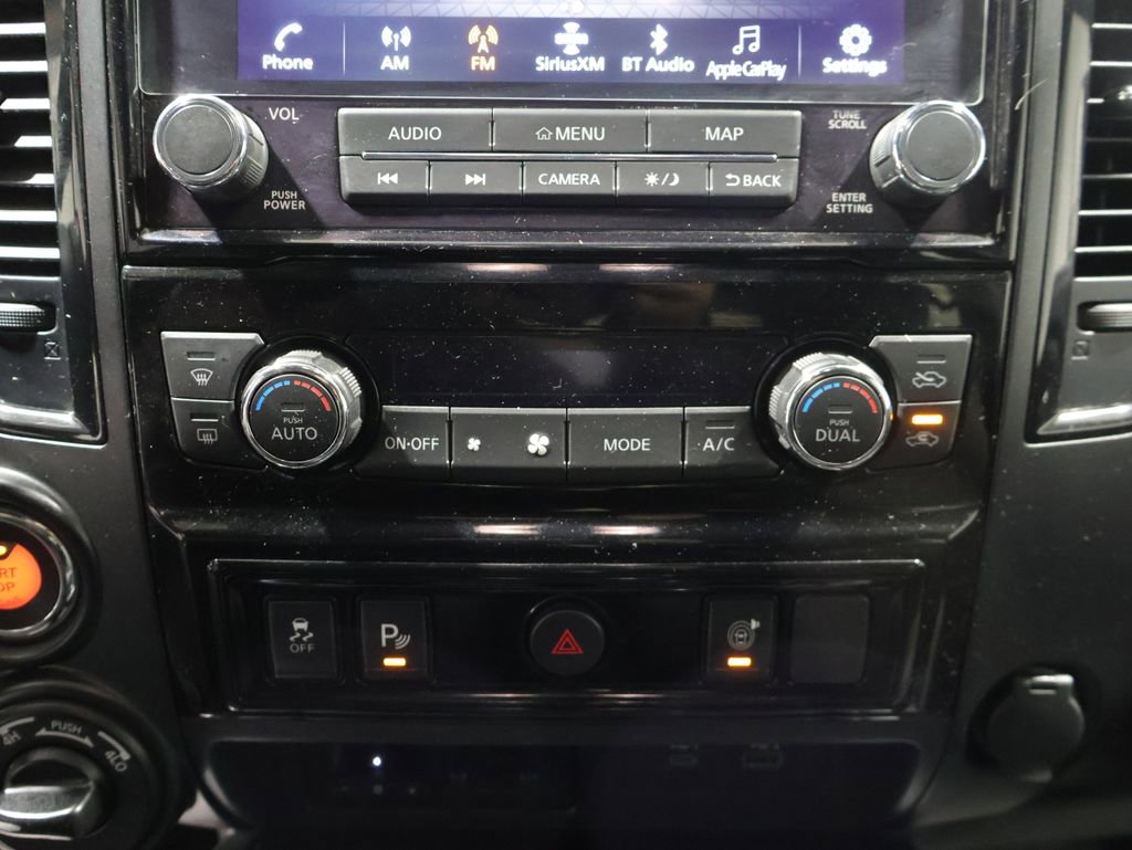 Used 2023 Nissan Titan PRO-4X image 29