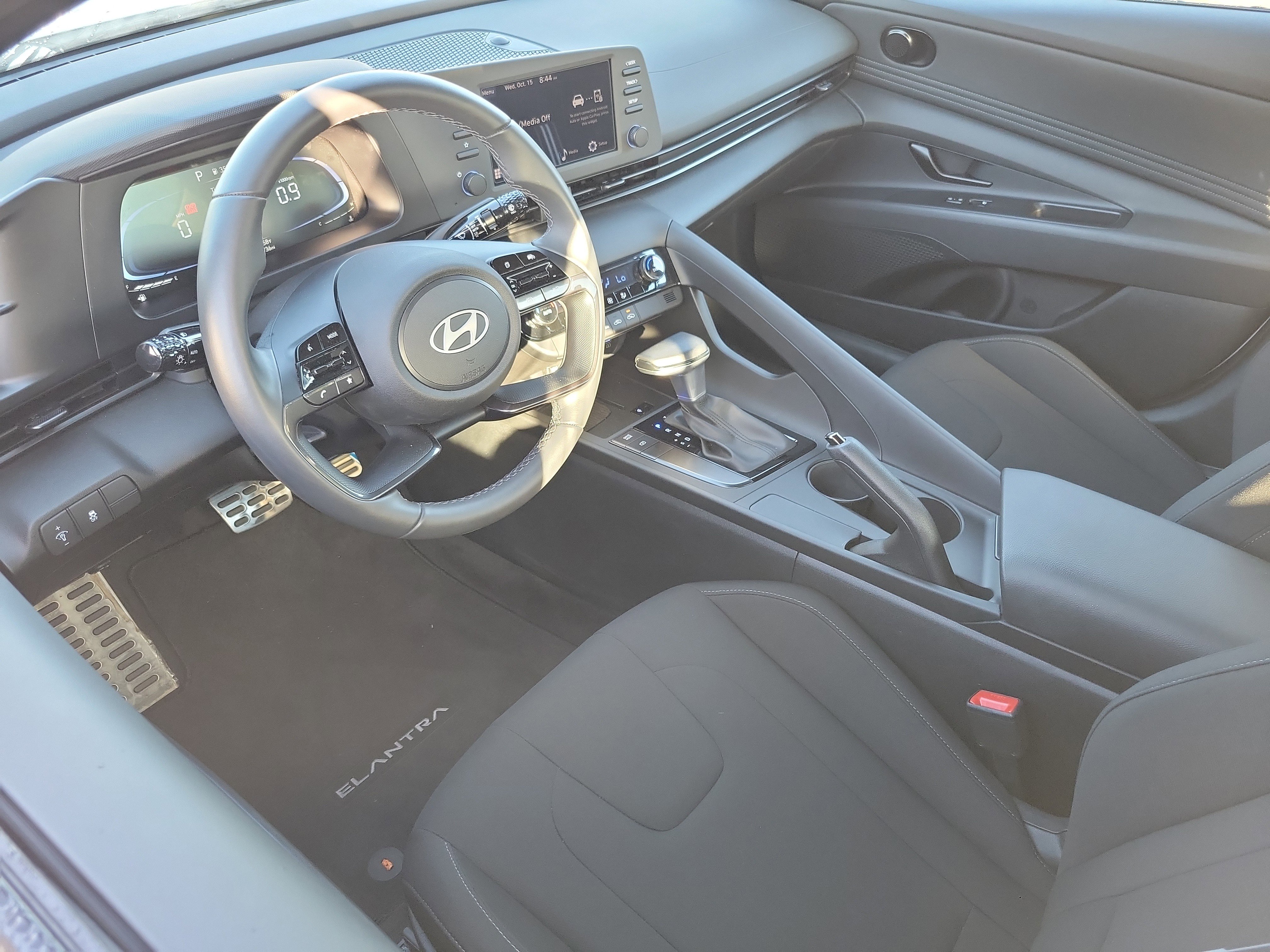 Certified 2025 Hyundai Elantra Sport image 5