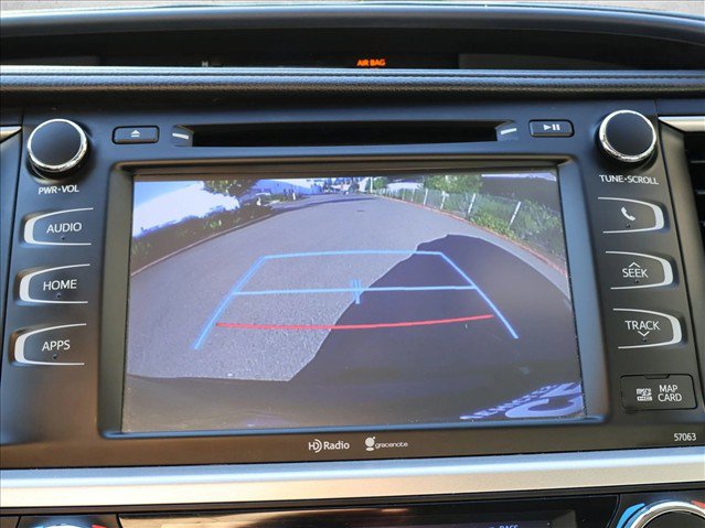 Used 2015 Toyota Highlander XLE AWD/4WD image 17