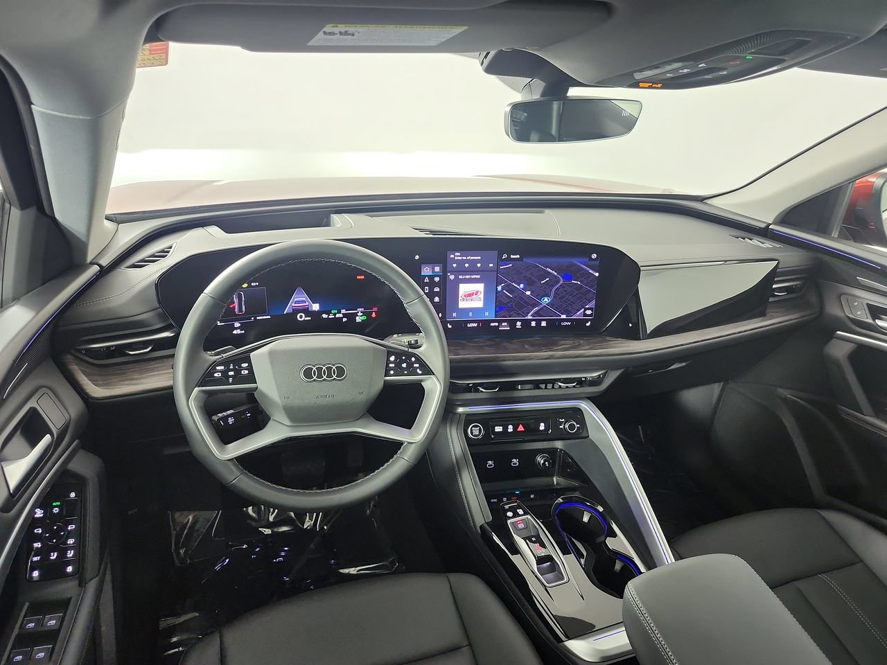 Used 2025 Audi Q5 Premium Plus w/ Premium Plus AWD/4WD image 23