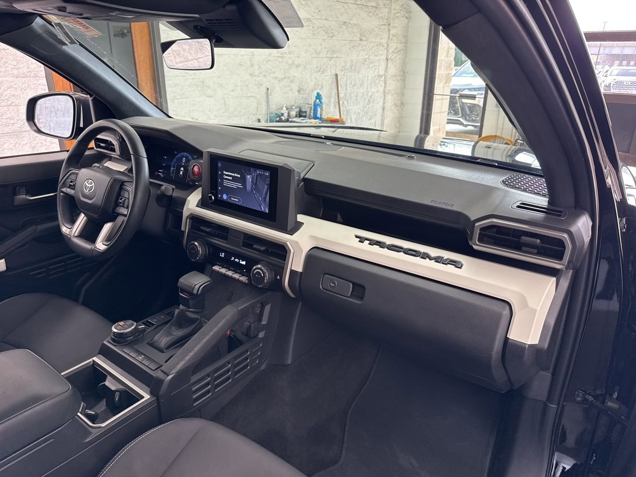 Certified 2024 Toyota Tacoma TRD Off-Road image 48