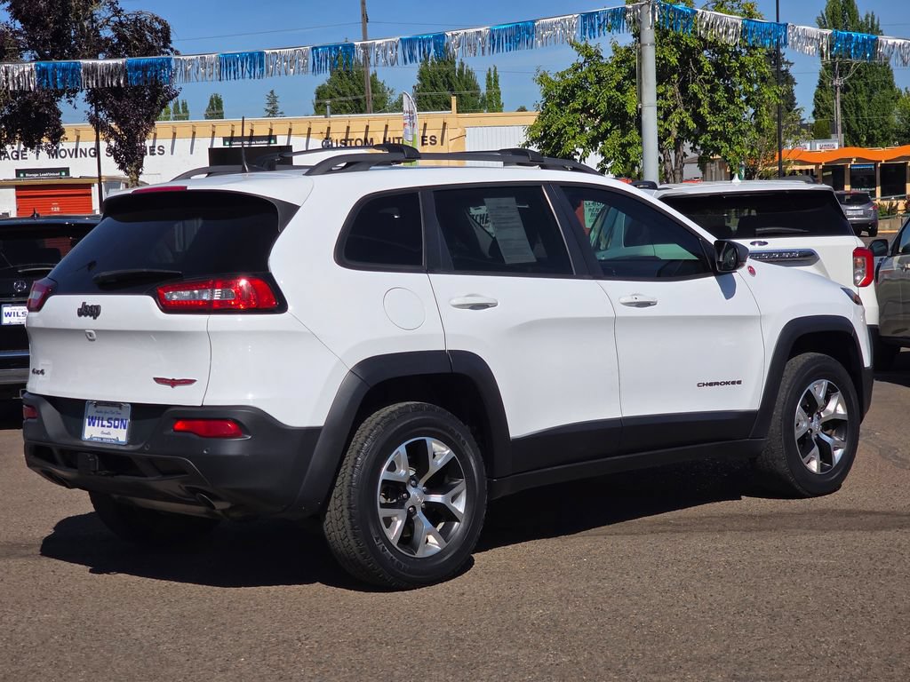 Used 2018 Jeep Cherokee Trailhawk AWD/4WD image 29