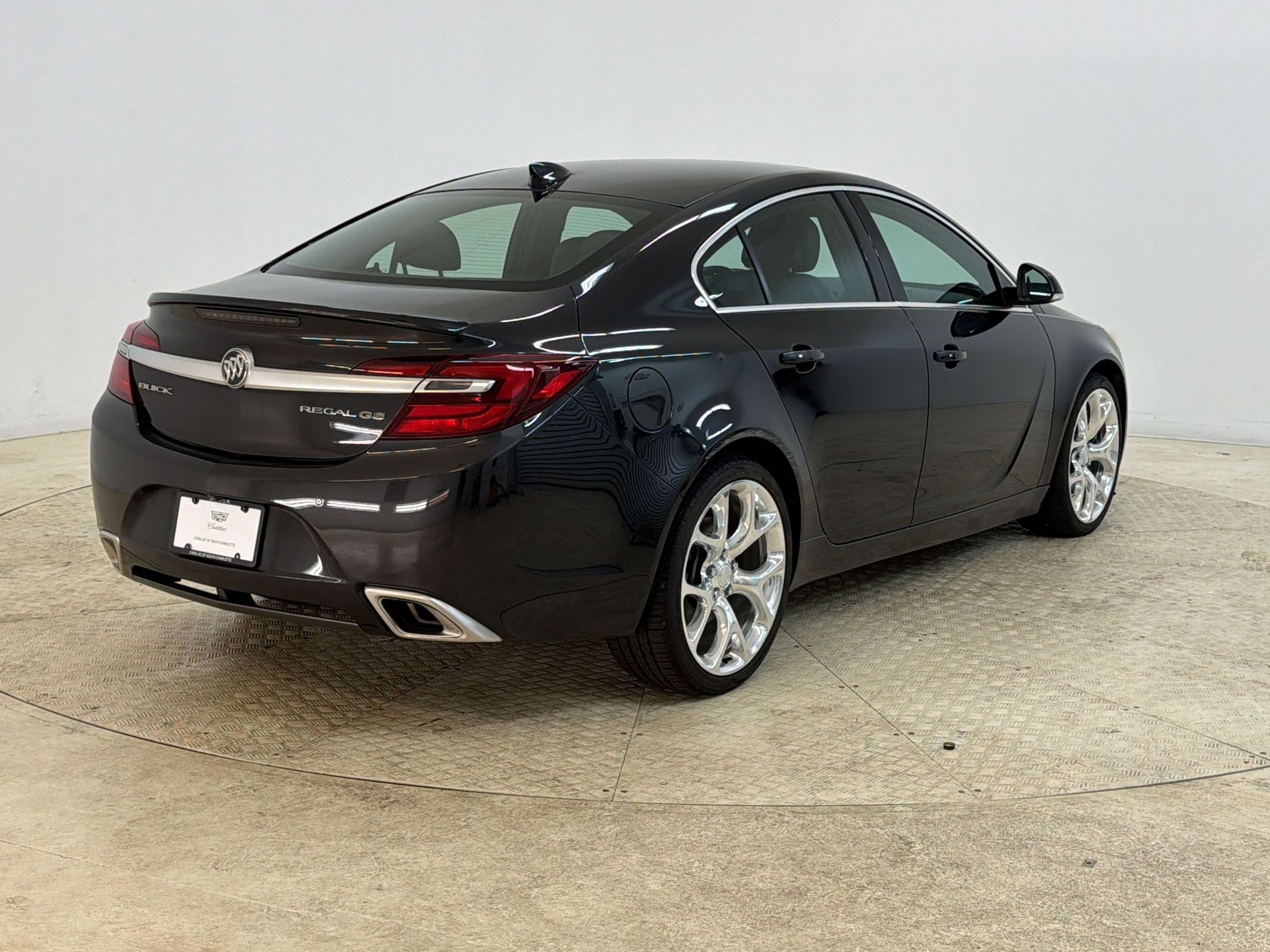 Used 2015 Buick Regal GS FWD image 9