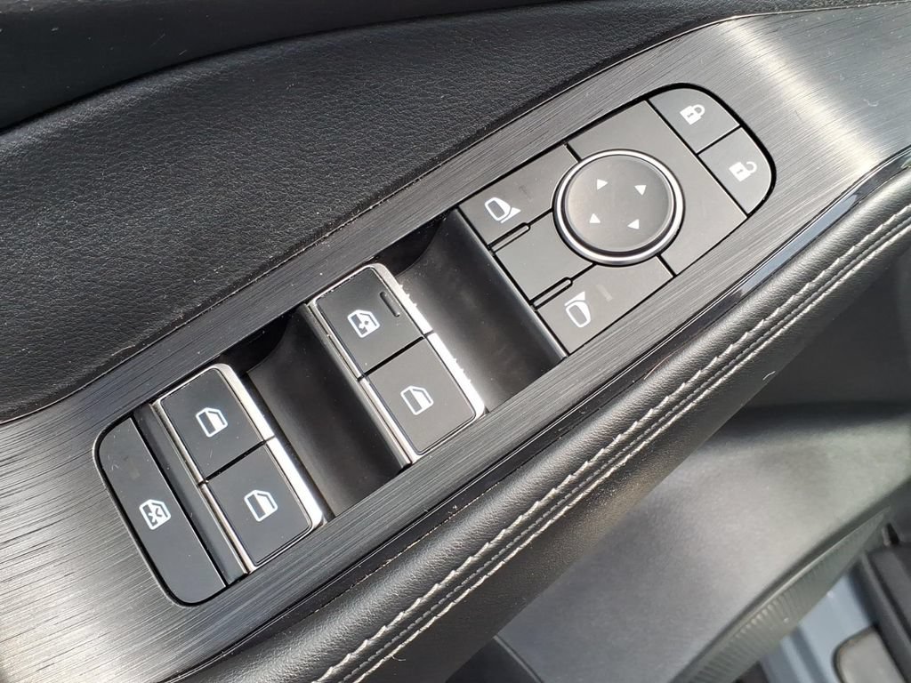 Certified 2023 Nissan Rogue Platinum w/ Platinum Premium Package AWD/4WD image 20