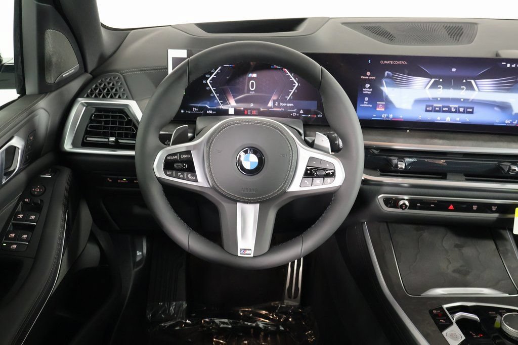 New 2026 BMW X5 sDrive40i w/ M Sport Package RWD image 3