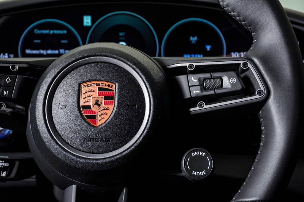 New 2026 Porsche Taycan 4S image 19