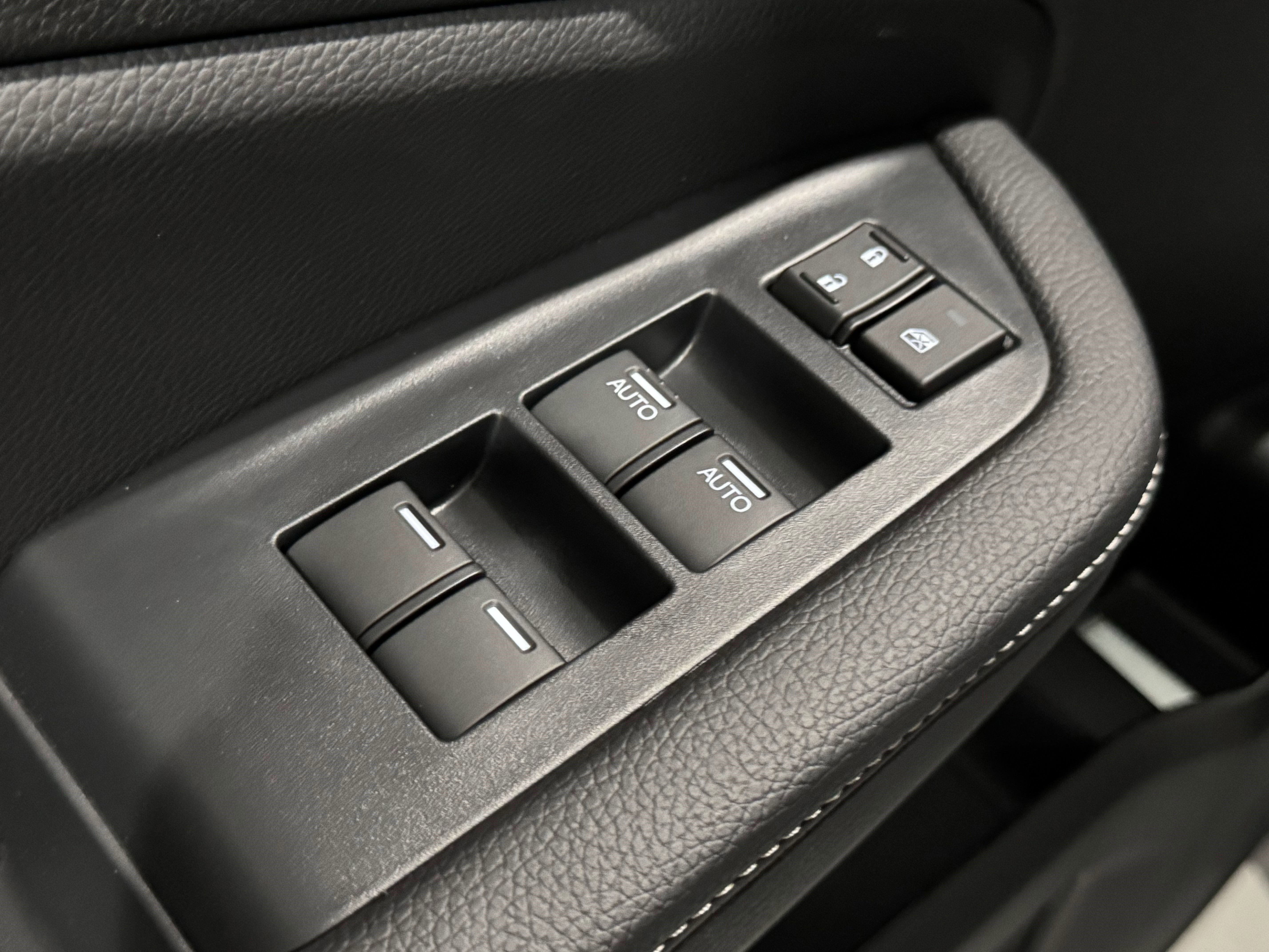 New 2025 Honda Ridgeline Sport image 18