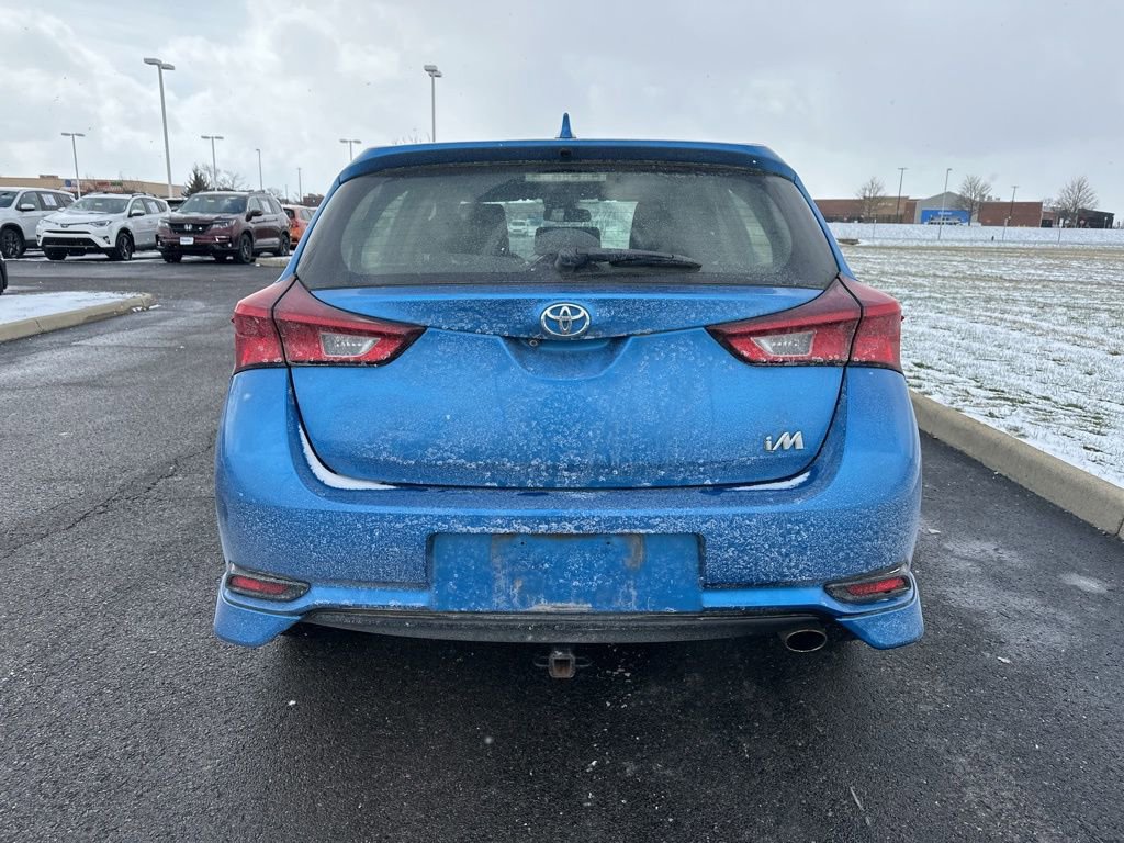 Used 2017 Toyota Corolla iM image 9