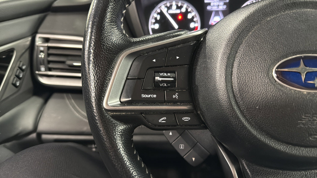 Used 2021 Subaru Outback Limited image 21