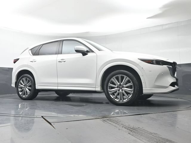 Certified 2023 MAZDA CX-5 Signature AWD/4WD image 37