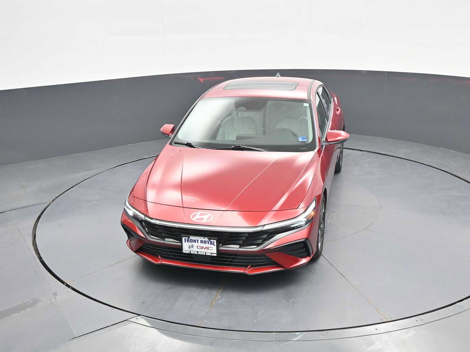 Used 2025 Hyundai Elantra Limited FWD image 35