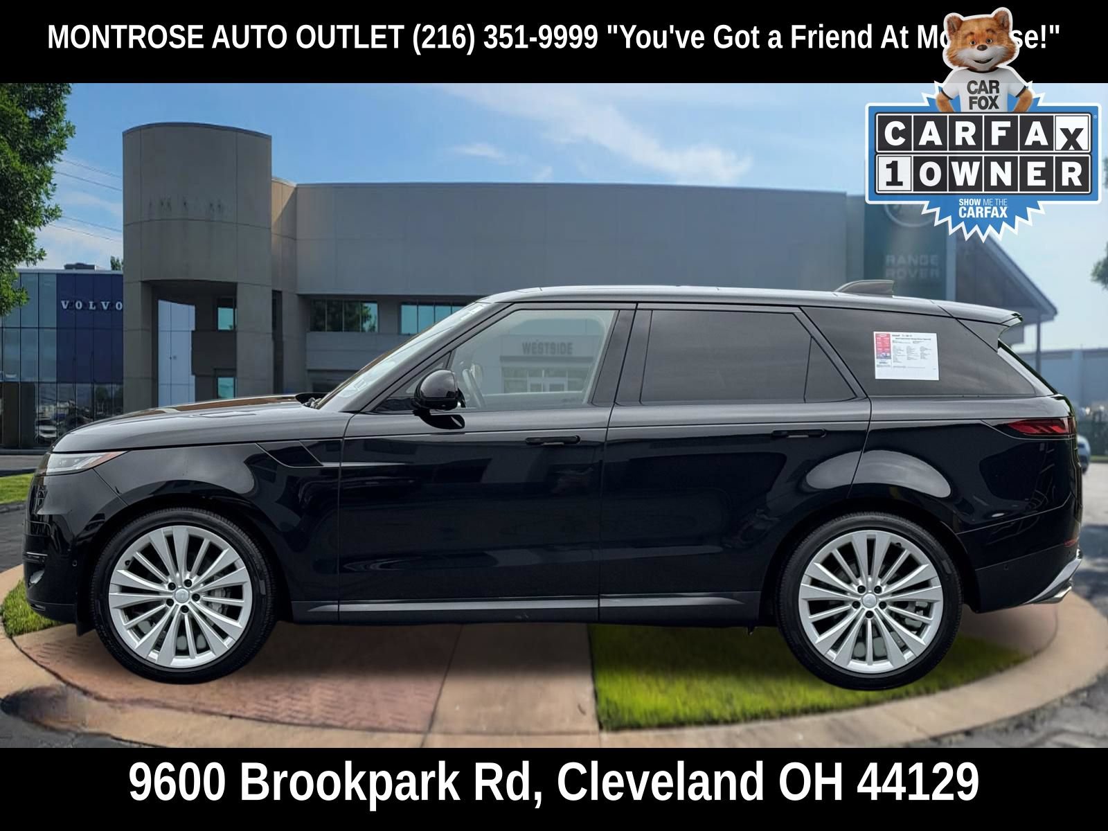 Used 2024 Land Rover Range Rover Sport SE AWD/4WD image 8