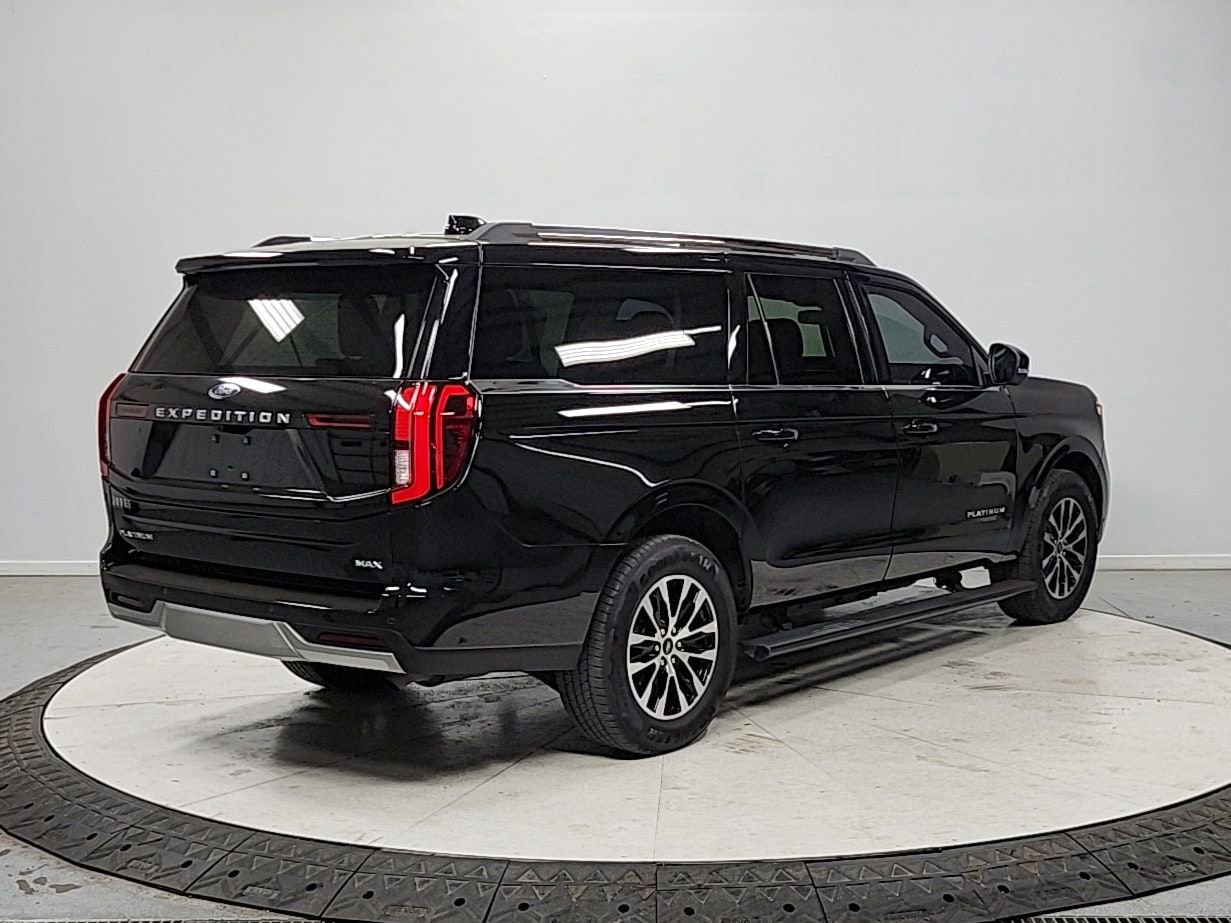 Used 2025 Ford Expedition Max Platinum image 7