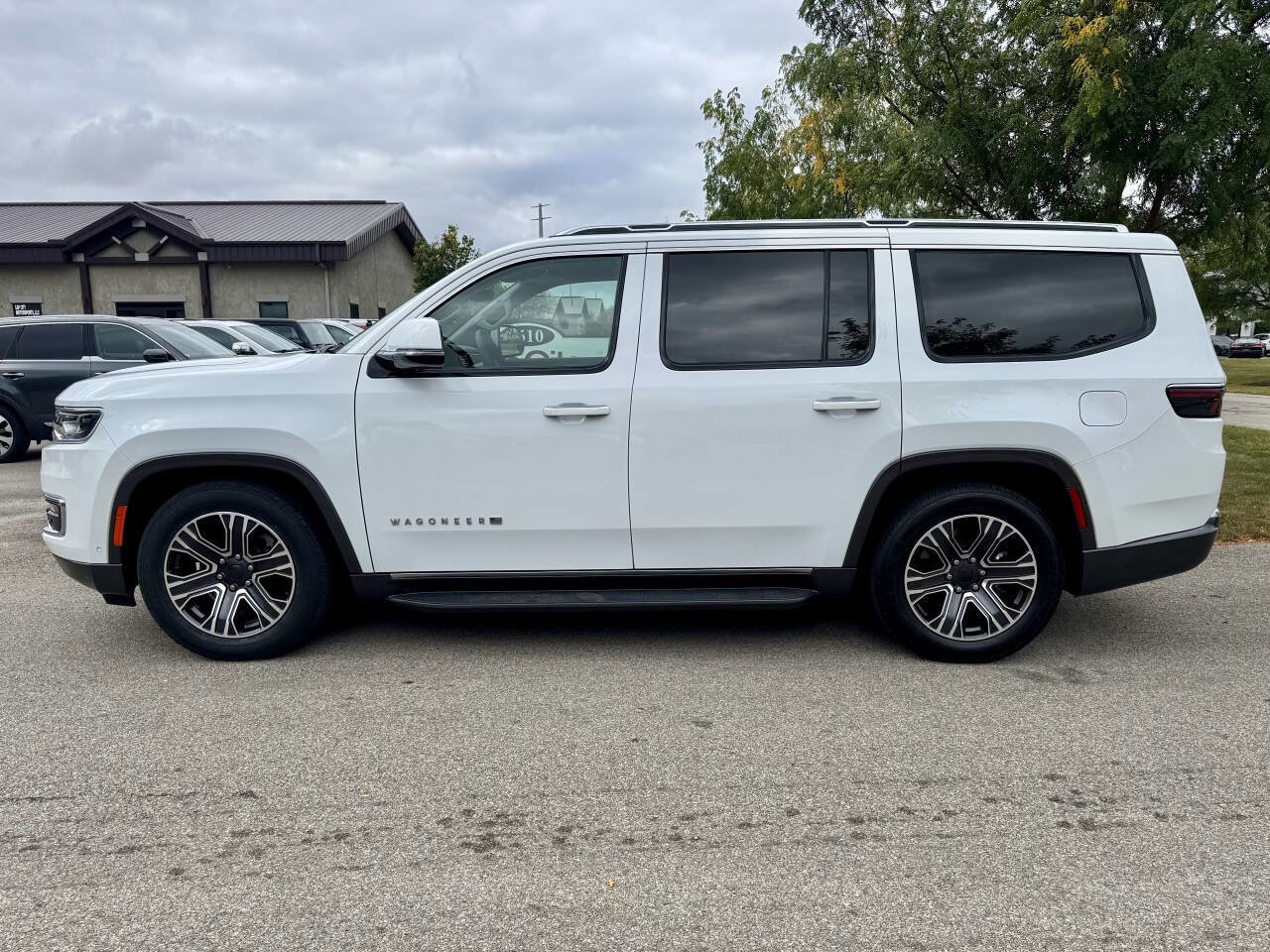 Used 2022 Jeep Wagoneer Series III image 9