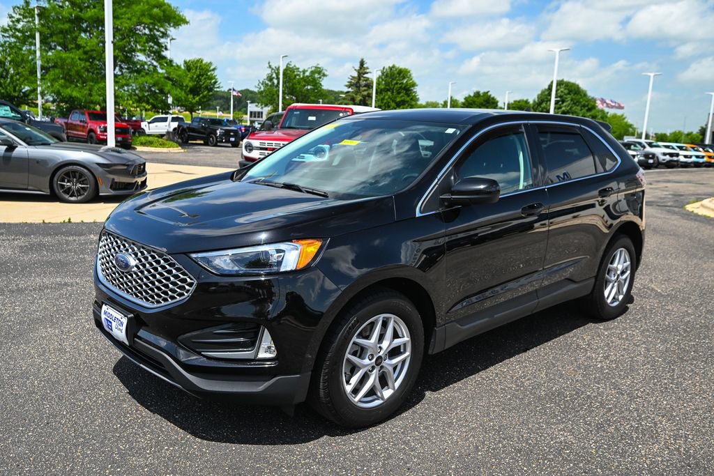 Used 2023 Ford Edge SEL w/ Convenience Package AWD/4WD image 9