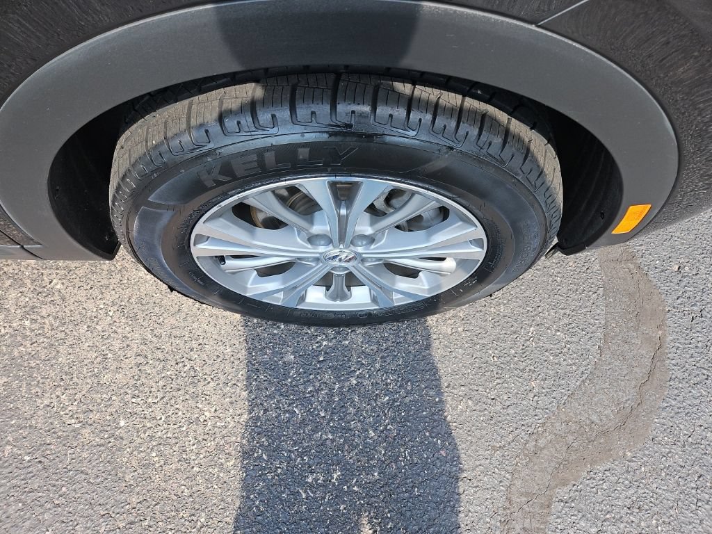 Used 2023 Buick Envision Preferred AWD/4WD image 10