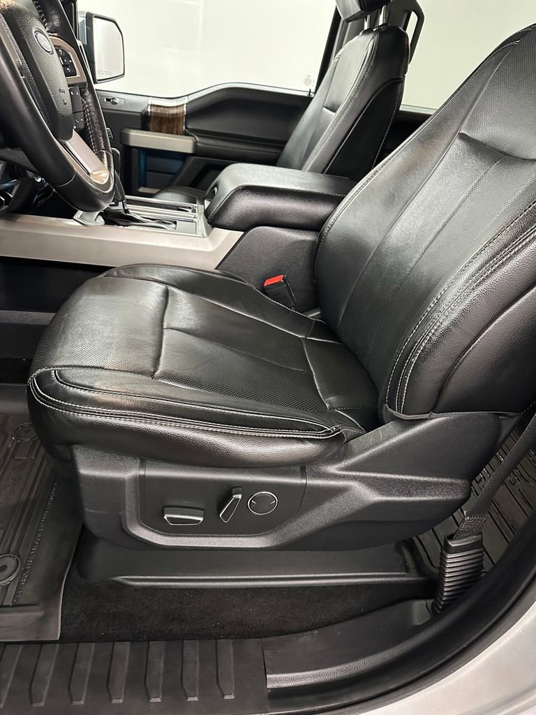 Used 2018 Ford F150 Lariat image 14