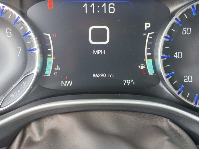Used 2020 Chrysler Pacifica Touring-L Plus FWD image 42