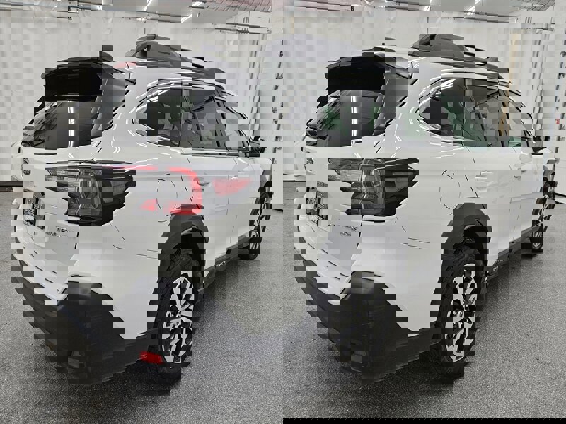 Used 2024 Subaru Outback Premium image 5