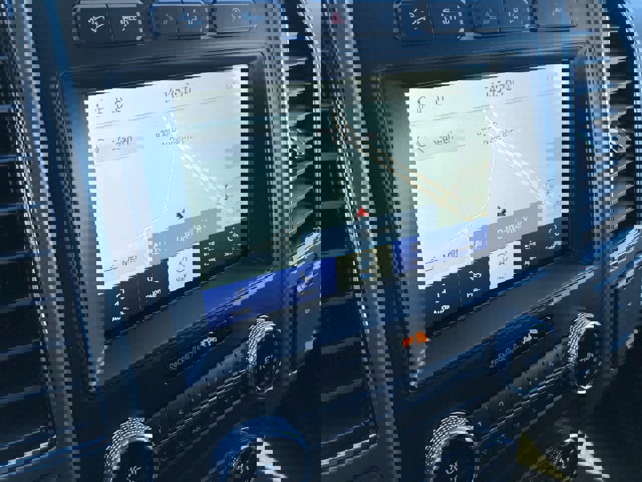 Used 2020 Ford Expedition XLT w/ Equipment Group 202A image 23