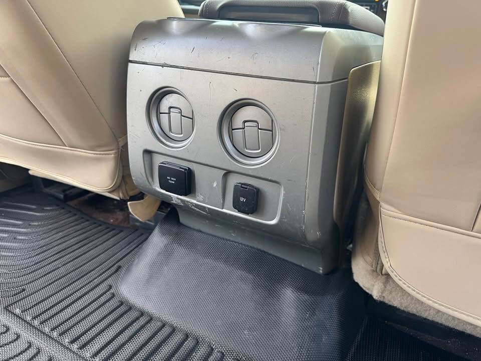 Used 2013 Ford F150 Lariat w/ Luxury Equipment Group RWD image 14