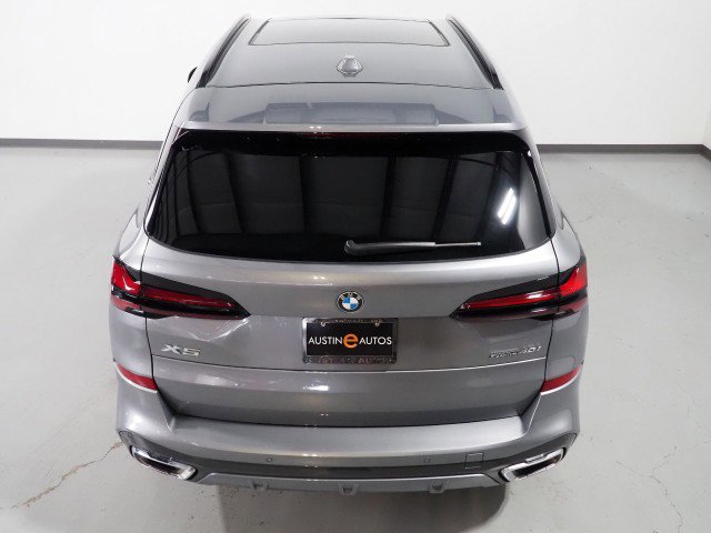 Used 2026 BMW X5 sDrive40i image 7