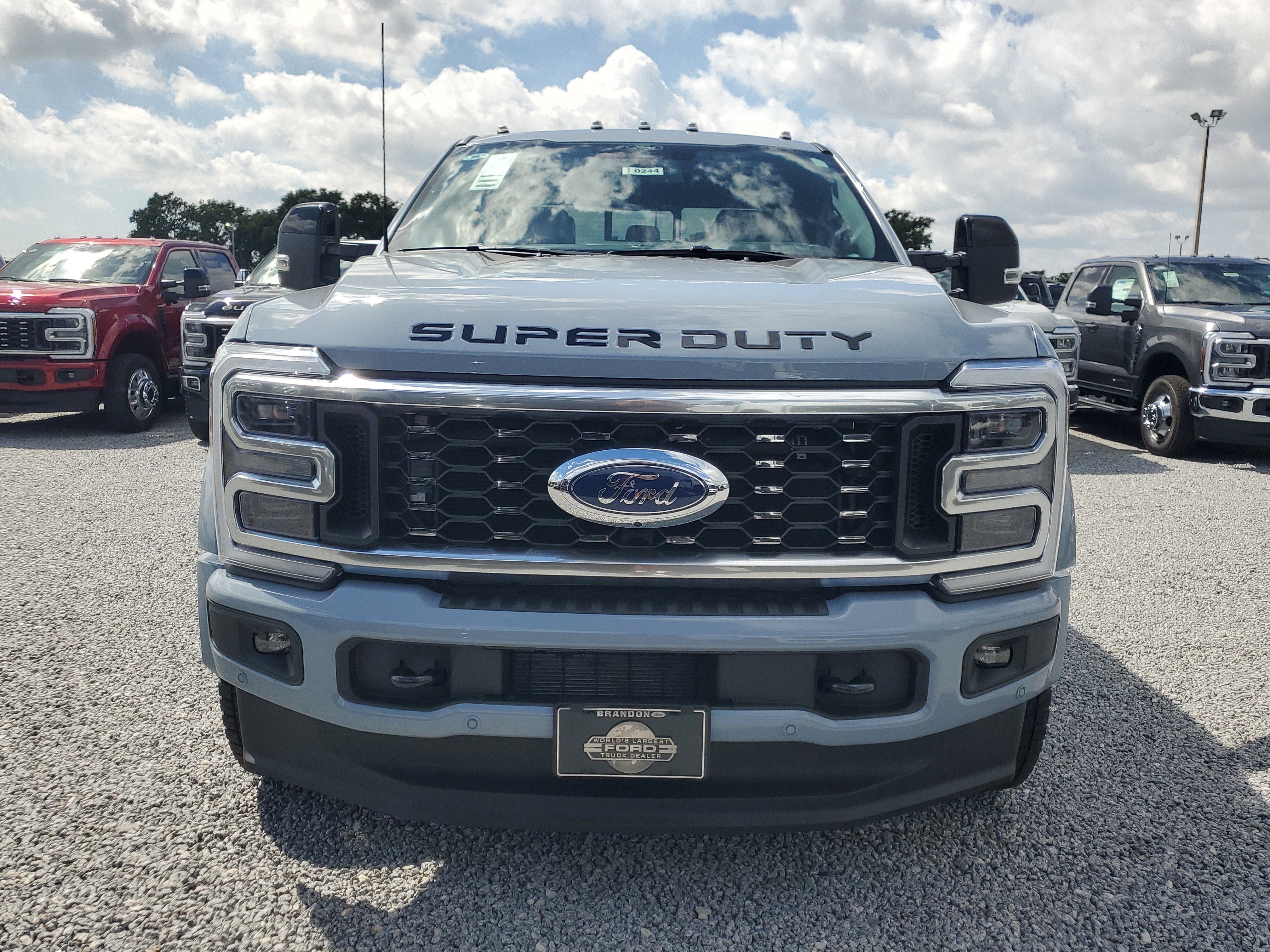 New 2026 Ford F450 Platinum image 3