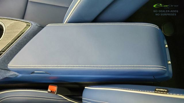 Used 2025 Cadillac Optiq Sport 2 image 55