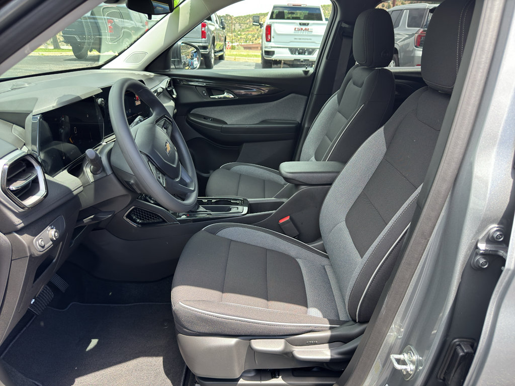 New 2026 Chevrolet TrailBlazer LS w/ LS Convenience Package AWD/4WD image 17