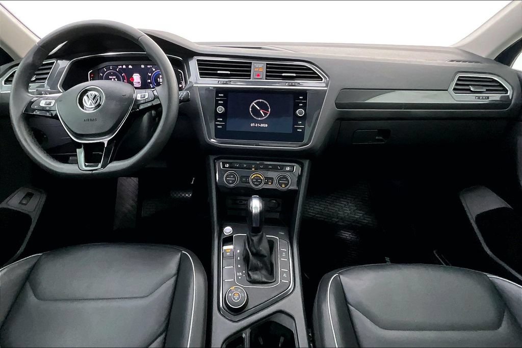 Used 2020 Volkswagen Tiguan SEL Premium R-Line AWD/4WD image 19