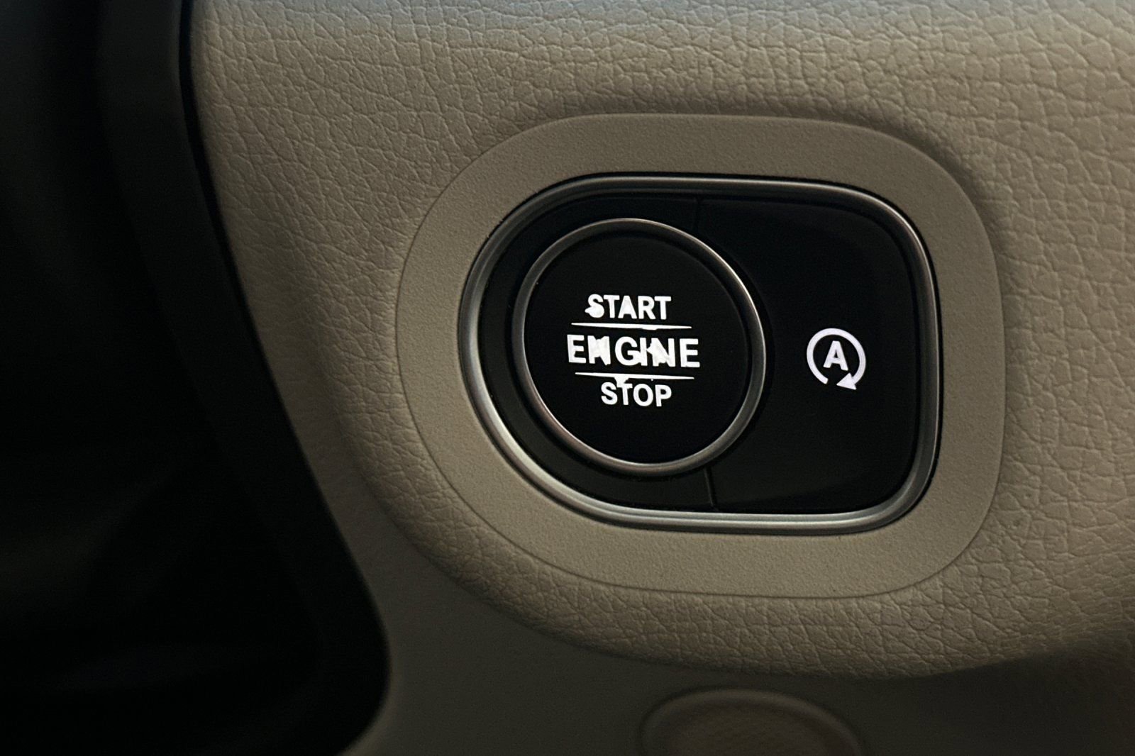 Used 2020 Mercedes-Benz GLE 350 4MATIC image 29