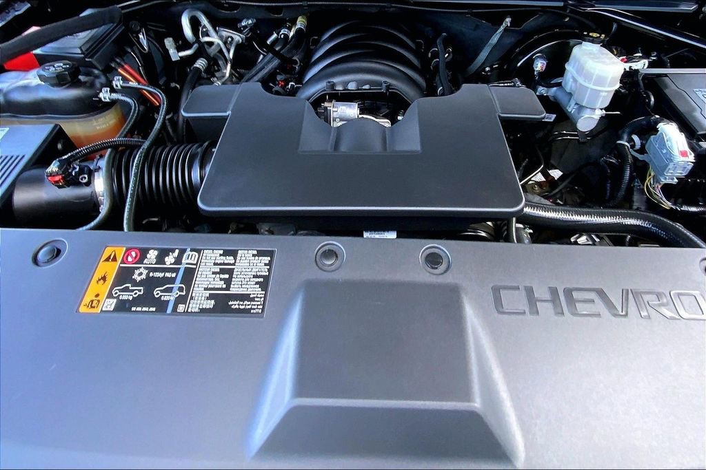 Used 2019 Chevrolet Tahoe LT w/ Z71 Midnight Edition image 22