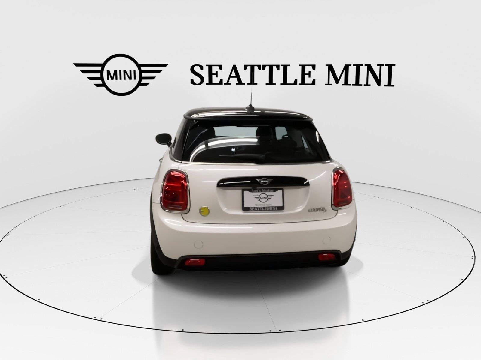 Used 2024 MINI Cooper SE FWD image 10