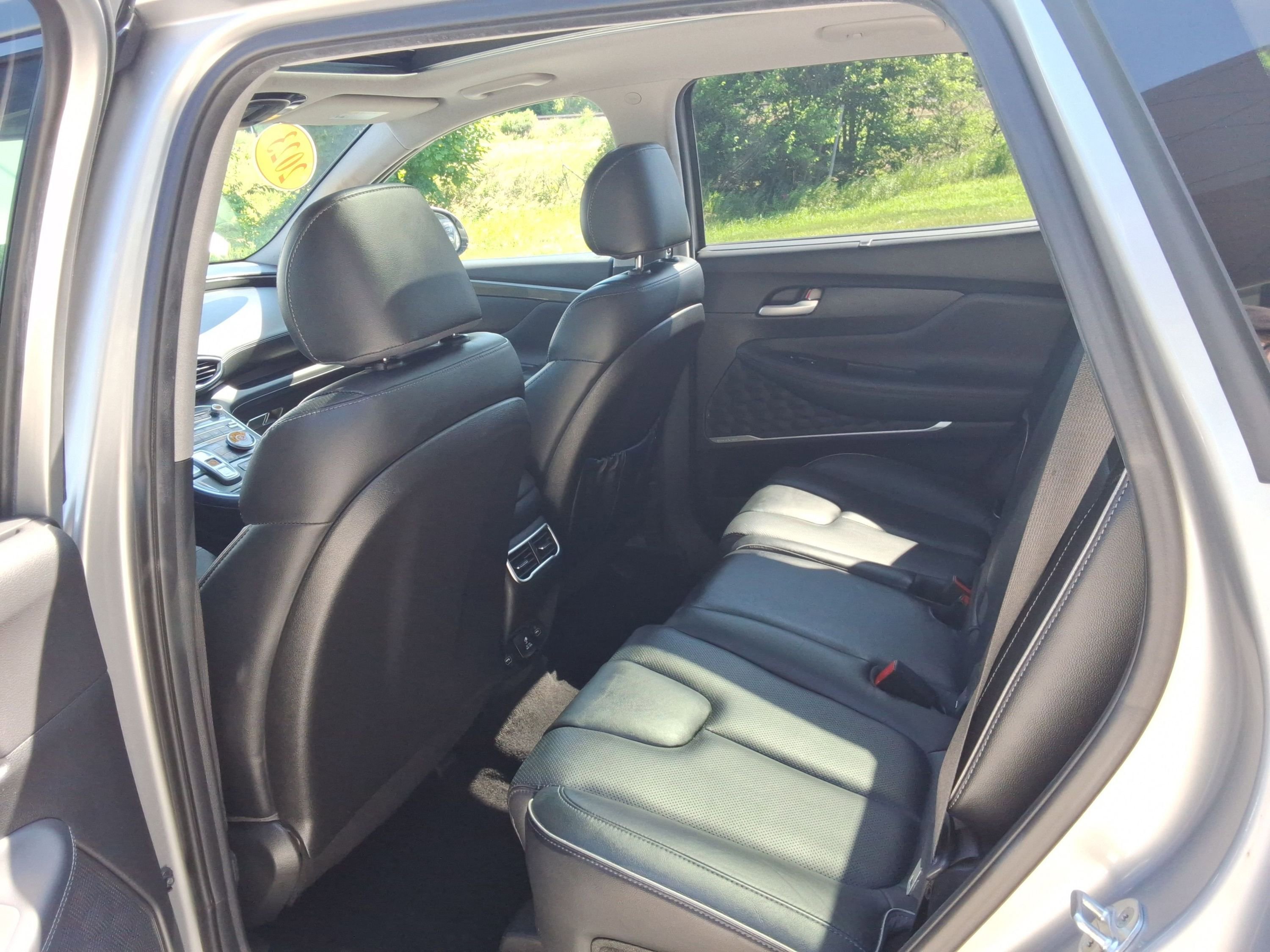 Used 2023 Hyundai Santa Fe Limited image 30