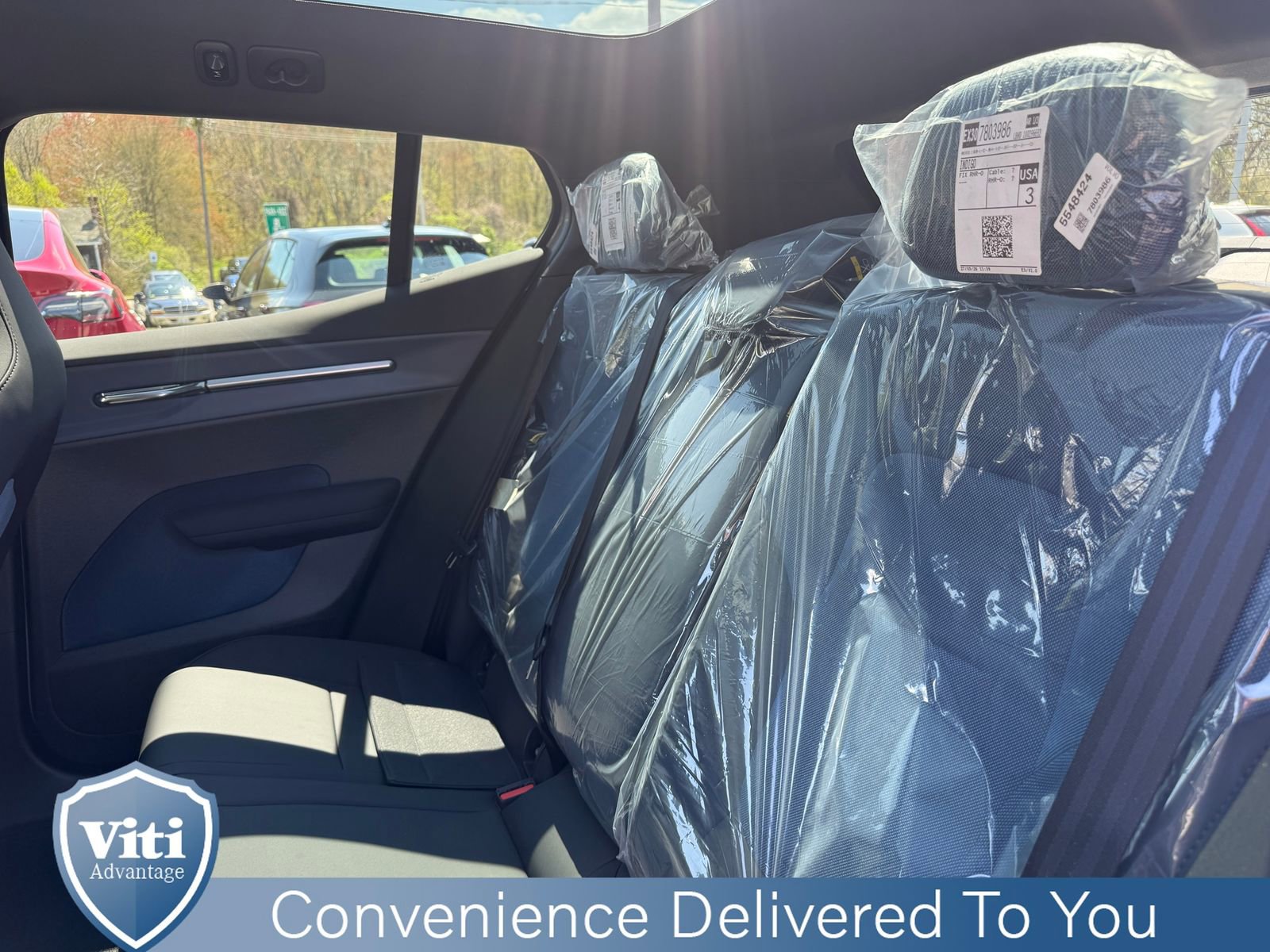 New 2026 Volvo EX30 Ultra w/ Climate Package AWD/4WD image 15