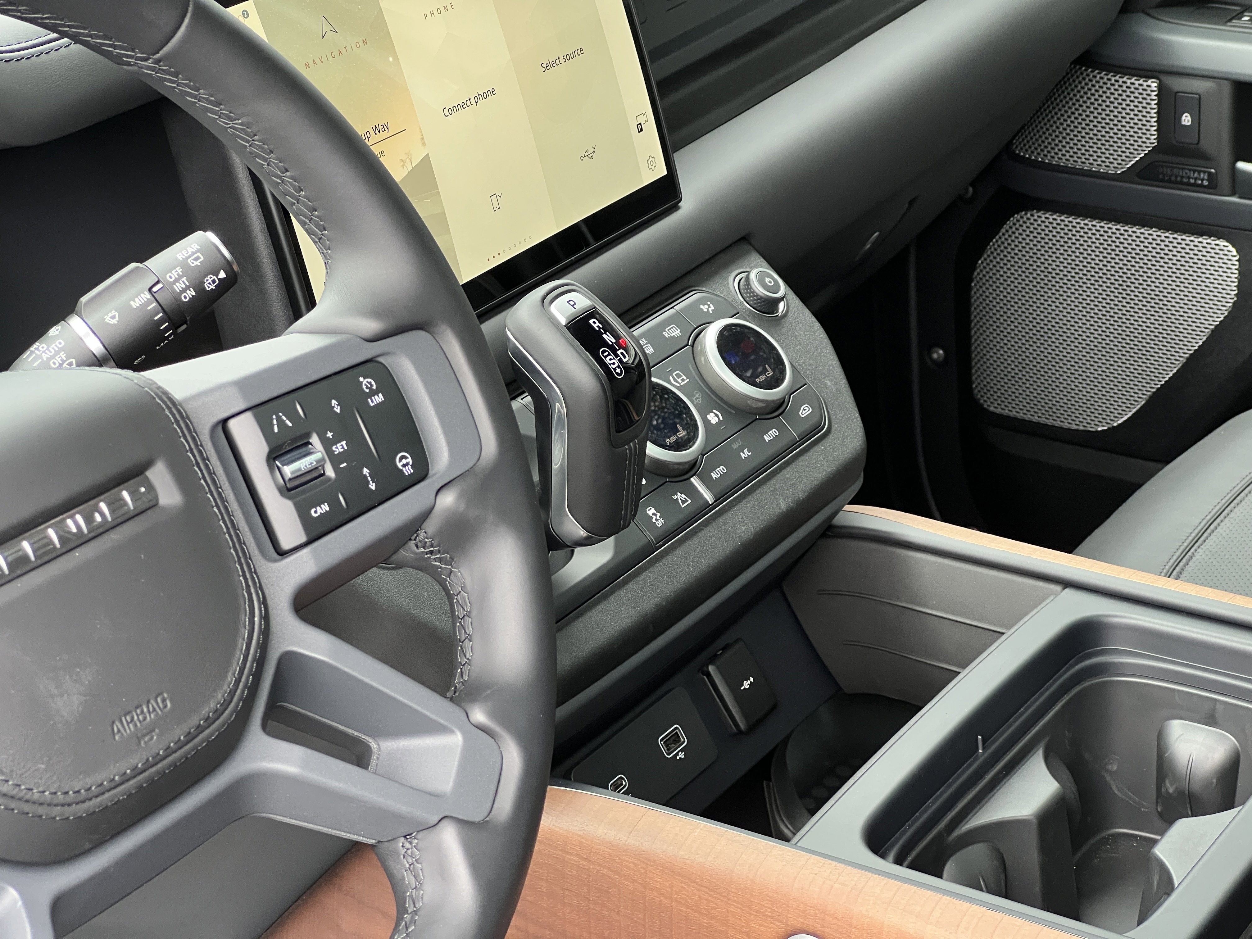 New 2024 Land Rover Defender 130 X image 24