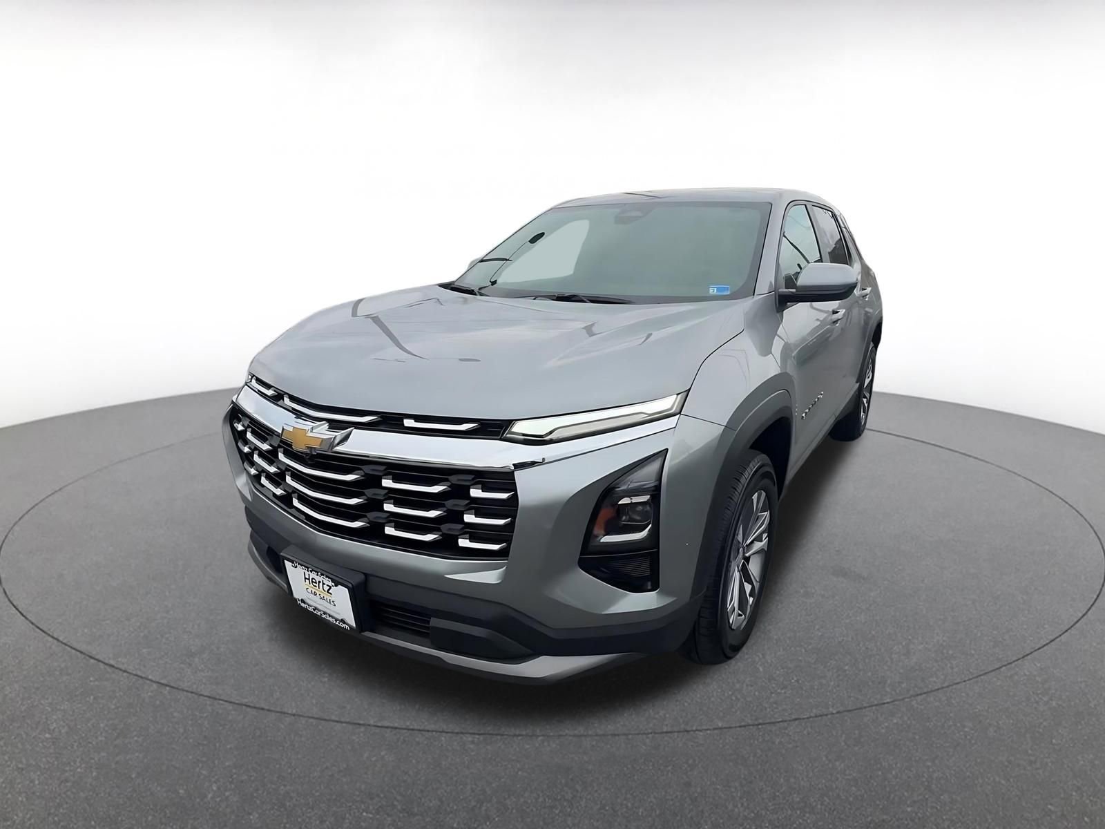 Used 2025 Chevrolet Equinox LT FWD image 7