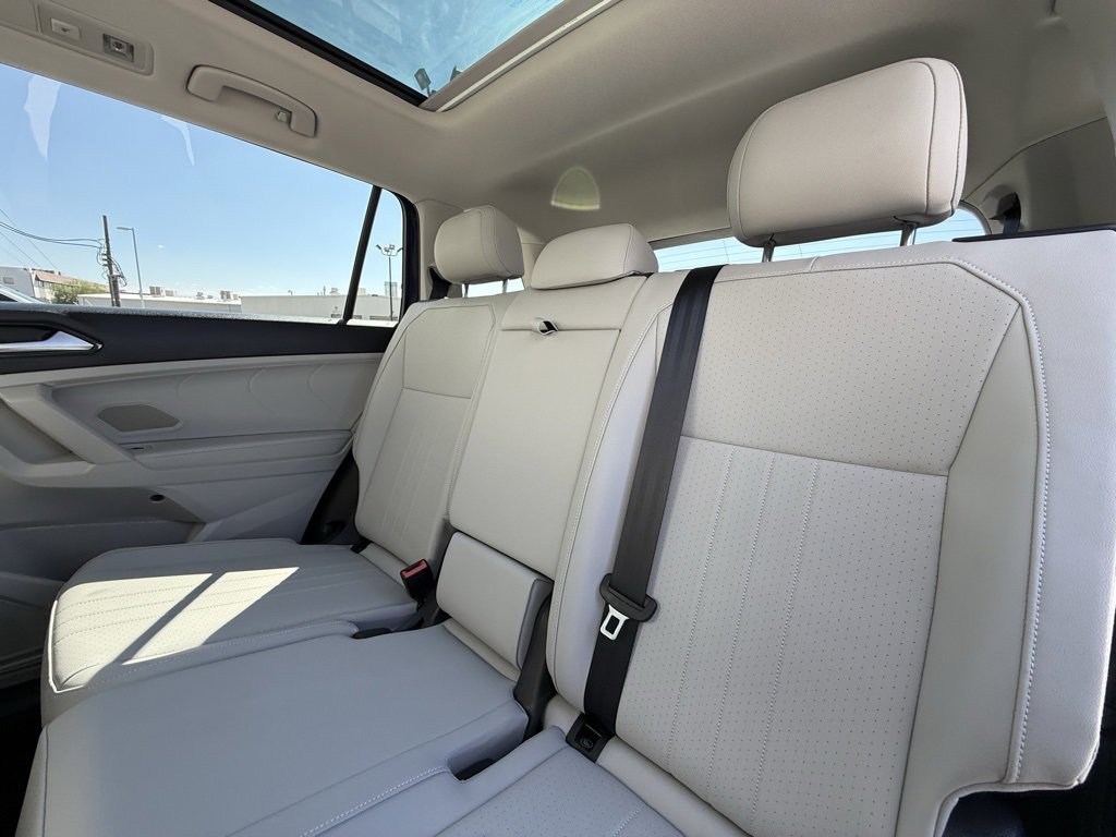 Certified 2023 Volkswagen Tiguan SE image 8