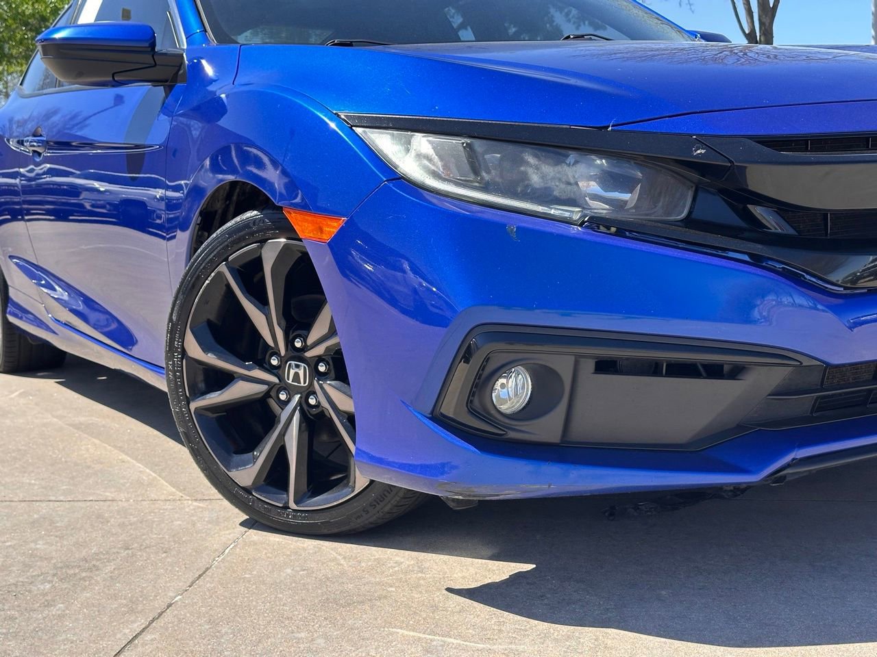 Used 2020 Honda Civic Sport image 2
