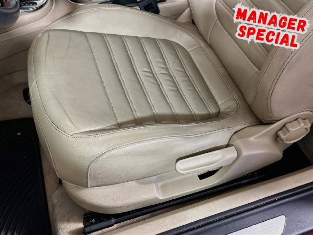 Used 2013 Volkswagen Beetle Turbo FWD image 21