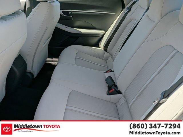 Used 2025 Hyundai Sonata SE FWD image 34