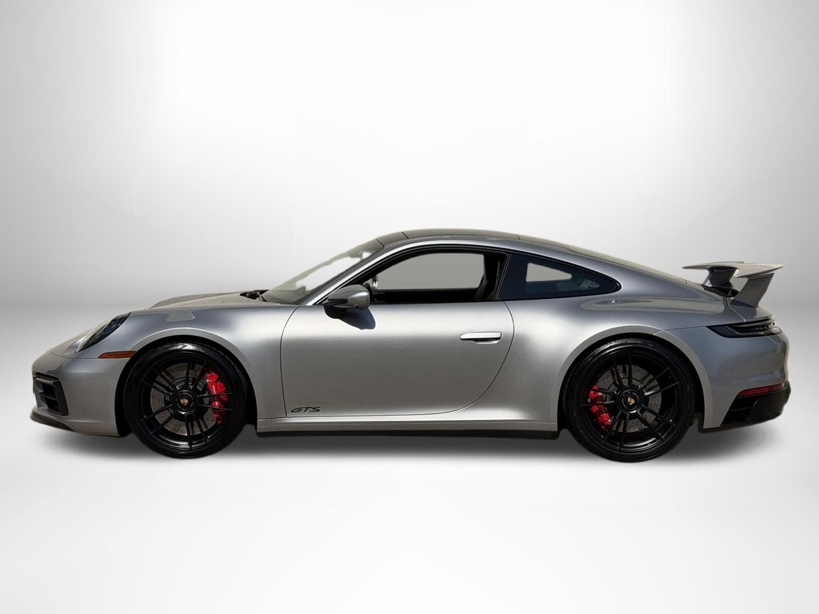 Used 2022 Porsche 911 Carrera GTS RWD image 6