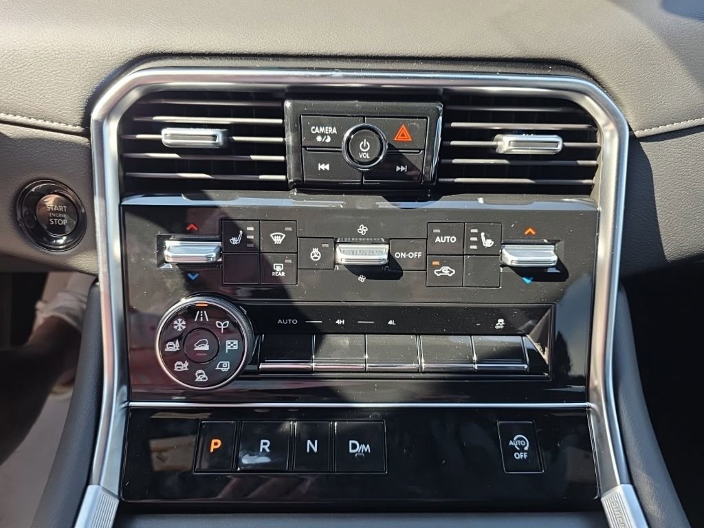 New 2026 Nissan Armada SL w/ Captain's Chari Seat Package image 27