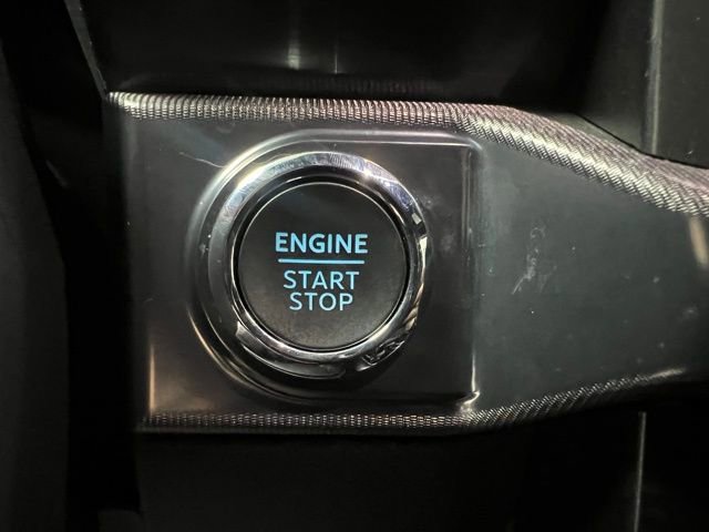 Used 2025 Ford F150 Lariat image 31