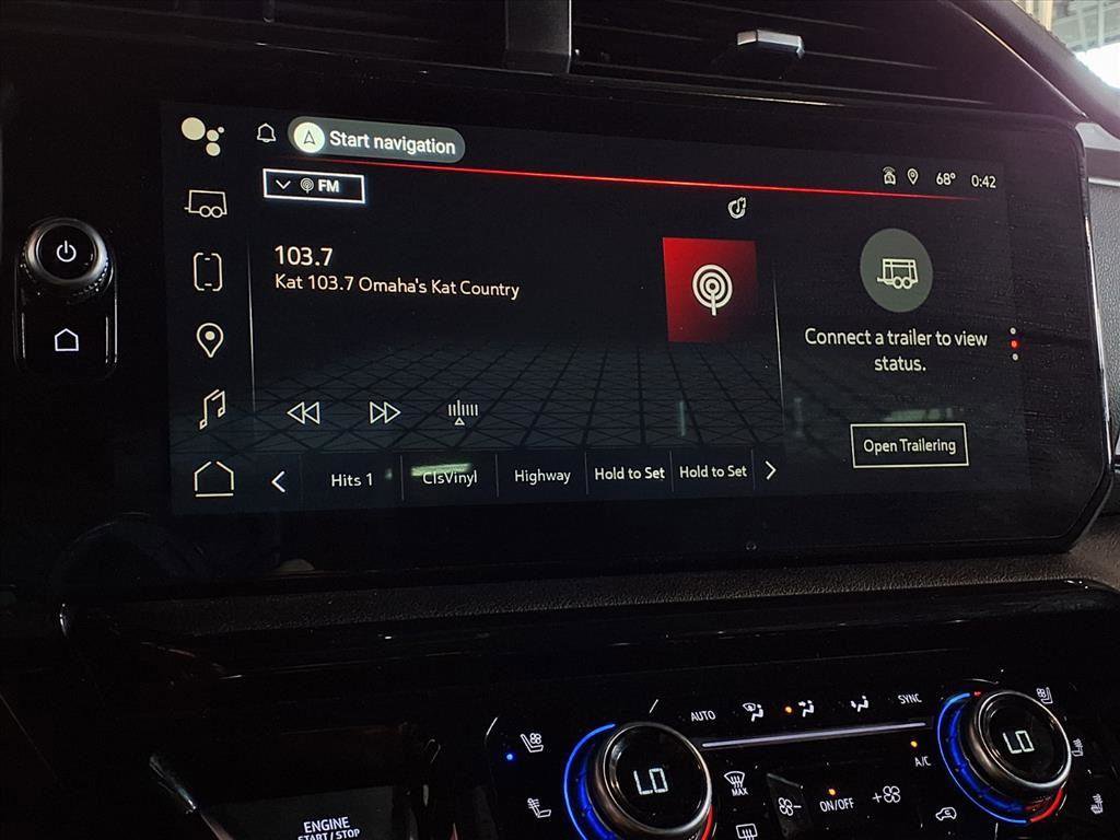 Used 2025 GMC Sierra 2500 AT4 w/ AT4 Premium Plus Package image 22