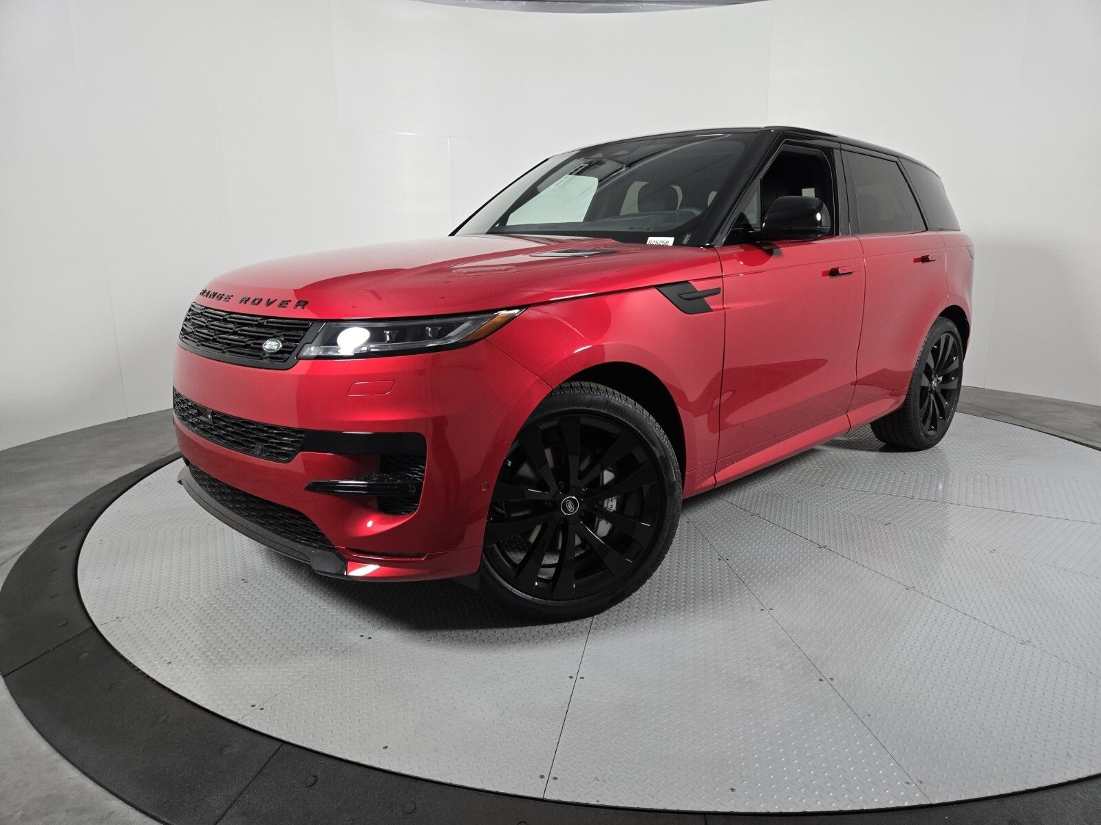 New 2025 Land Rover Range Rover Sport Dynamic SE
