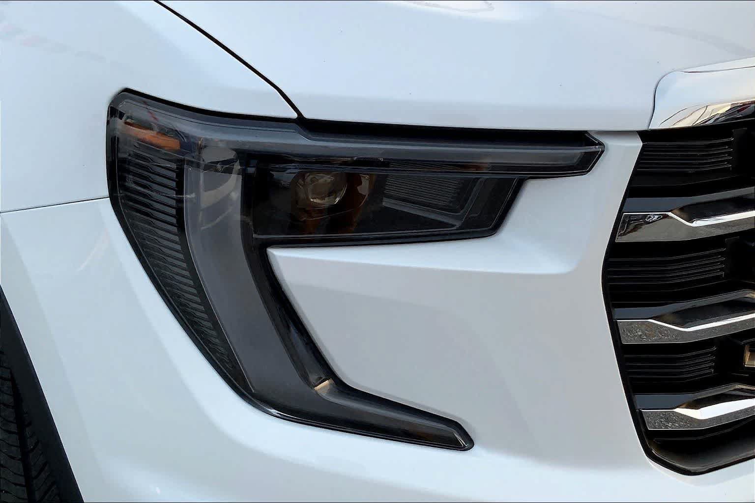 New 2026 GMC Acadia Elevation FWD image 13
