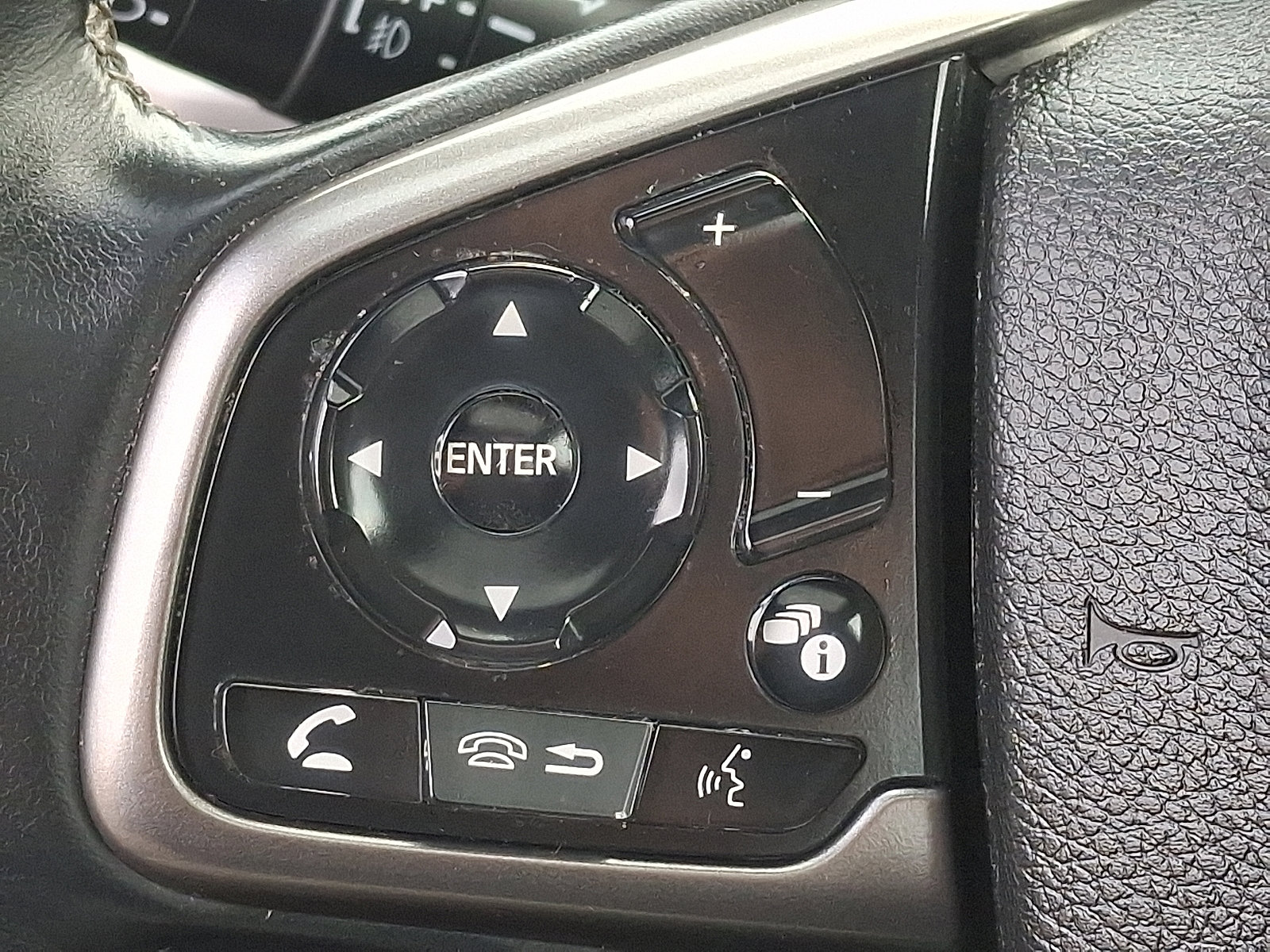 Used 2020 Honda Civic EX image 22