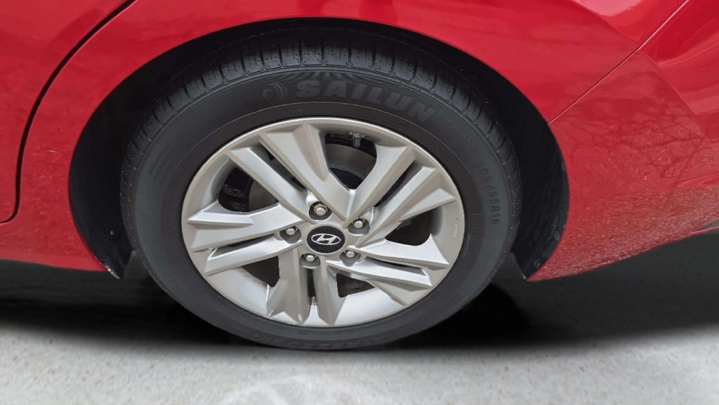 Used 2020 Hyundai Elantra Value Edition FWD image 26